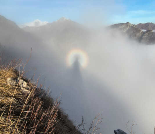 Un fantasma sul Moregallo? Fotografato lo spettro di Brocken… Spettro di Brocken al Moregallo