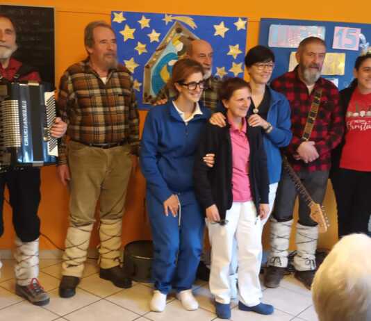 Gli Zampognari della Brianza alle Querce di Mamre a Galbiate