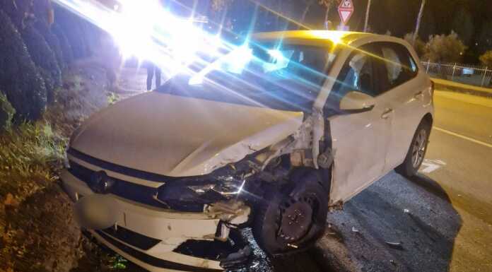 Brutto incidente ad Airuno, scontro frontale tra due auto