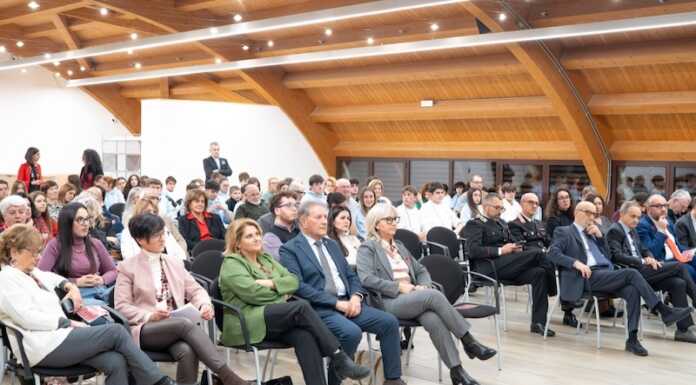 Cfpa Casargo: istituzioni e studenti insieme per dire no alla violenza sulle donne Ponta, Grattacianetti e Silverij, Insieme contro la violenza sulle donne, Casargo, 2-11-25