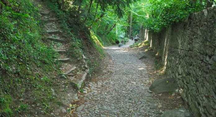 Lavori di manutenzione Varenna 3-12-25 (2) Lavori di manutenzione Varenna 3-12-25