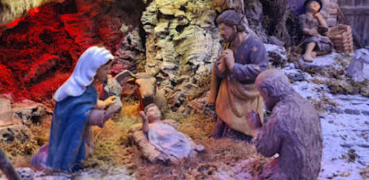 Lecco, successo per la mostra dei presepi in Torre Viscontea