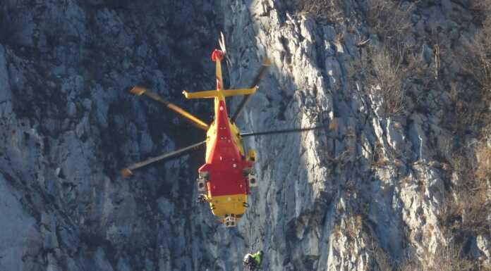 Incidente sulla via Cassin al Medale, recupero complesso in parete: in azione il CNSAS Medale incidente cassin soccorso alpino dicembre 2025 (3)