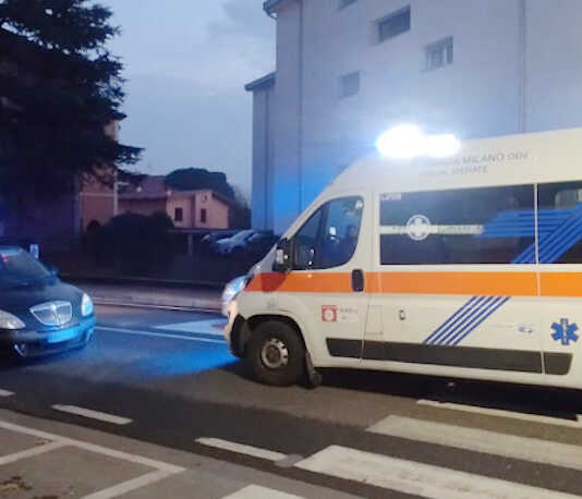 Merate, tamponamento in viale Verdi: soccorso un 58enne