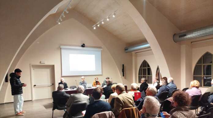 La storia della Società Svizzera di Beneficenza presentata nel volume dedicato ai 150 anni Società Svizzera di Beneficenza officina badoni dicembre 2025 (1)