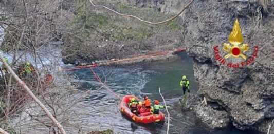 Paderno, recuperato il corpo di un uomo nel fiume Adda ricerche adda-vvf