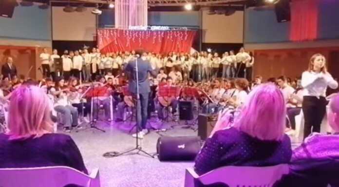 Calolzio. Successo per il grande concerto di Natale della scuola media Manzoni