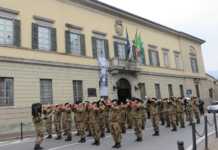 Lecco. Concerto di Natale e sfilata della fanfara Bersaglieri “G. Colomboâ€