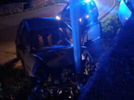 Esce di strada e va contro un palo, soccorso un giovane tra Dorio e Dervio