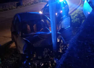 Esce di strada e va contro un palo, soccorso un giovane tra Dorio e Dervio