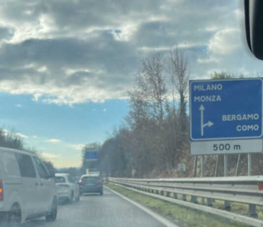 Incidente sulla SS36 all’ingresso di Garbagnate Monastero, rallentamenti lungo la tratta Incidente SS36 Garbagnate Monastero rallentamenti