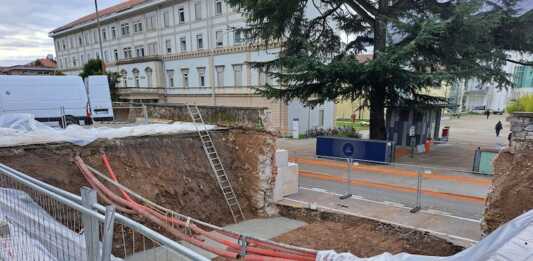 Al via i lavori nell’area esterna della Piccola: “Un nuovo spazio moderno e accogliente”