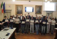 Talenti in Volo, Comune e Confcommercio premiano 22 studenti meritevoli talenti in volo-borse di studio 2025