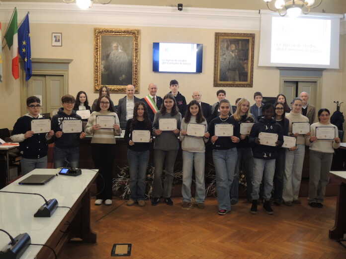 lecco-talenti in volo-consegna borse di studio 2025-29 talenti in volo-borse di studio 2025