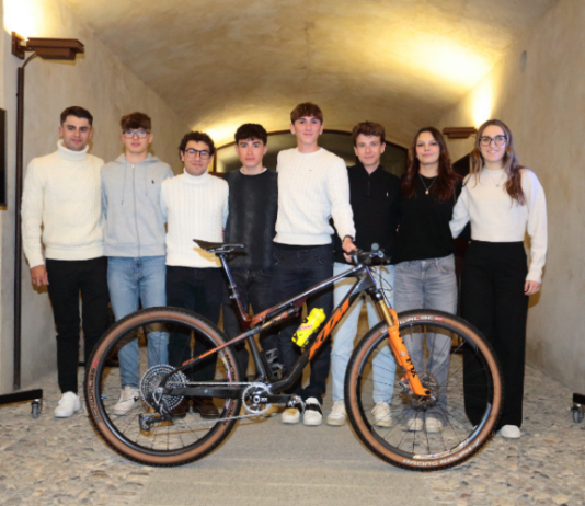 Il team Ktm Protek Elettrosystem. Una serata di festa per chiudere una stagione straordinaria