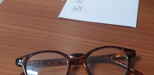 Occhiali smarriti alla fiaccolata del 23 dicembre al San Martino: appello degli Alpini