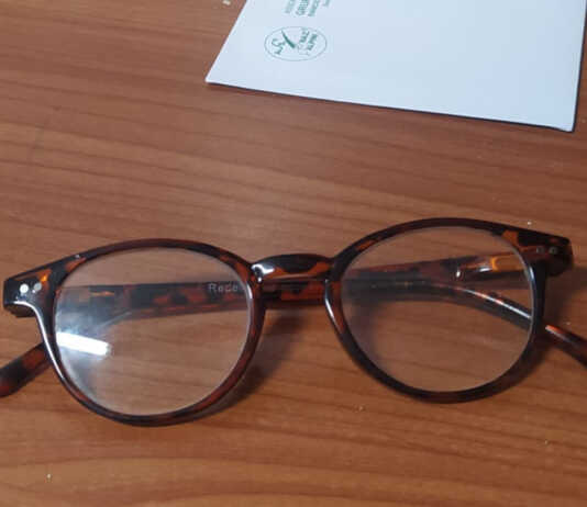 Occhiali smarriti alla fiaccolata del 23 dicembre al San Martino: appello degli Alpini