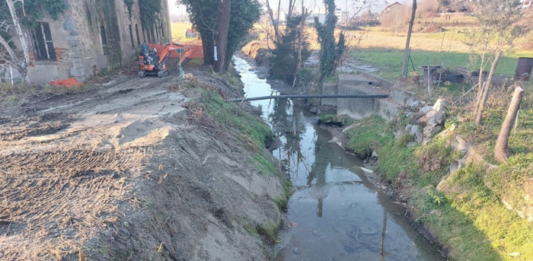 Oggiono. Torrente Gandaloglio: iniziati i lavori di rimozione detriti Gandaloglio, lavori