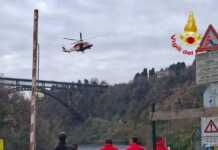 Ennesima tragedia al Ponte di Paderno: recuperato il corpo dell’uomo scomparso