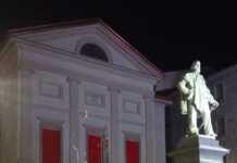 Dopo il restauro la statua di Garibaldi risplende grazie ad una nuova illuminazione