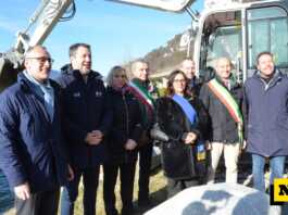 Il Ministro Salvini ‘posa’ la prima pietra della ciclabile Lecco-Abbadia: “Un’opera attesa da anni”