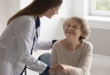 Ats Brianza: oltre 62mila persone sono assistite da un caregiver