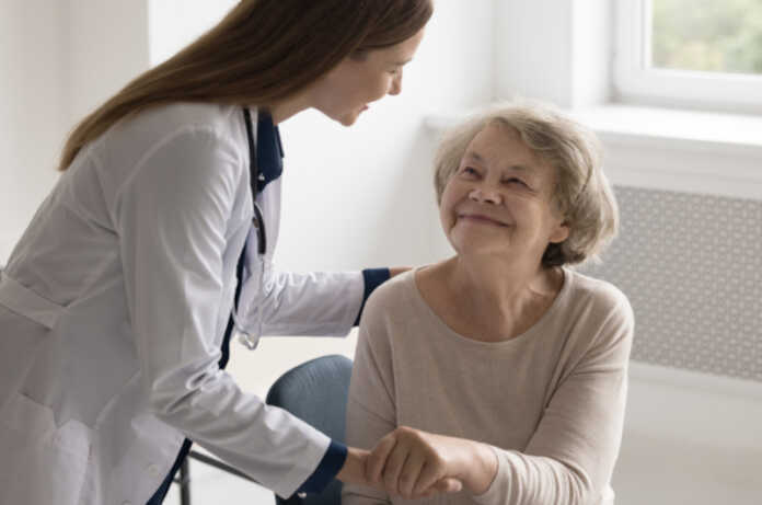 spazio-salute-galbiate-cura-anziani-20240706