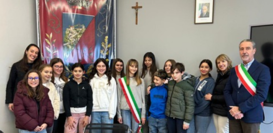 Vercurago. Prima seduta del Consiglio Comunale dei Ragazzi: presentato il Progetto Gentilezza