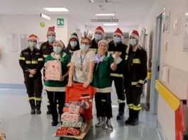Visita speciale in Pediatria: i Vigili del Fuoco e ABIO portano doni ai piccoli pazienti