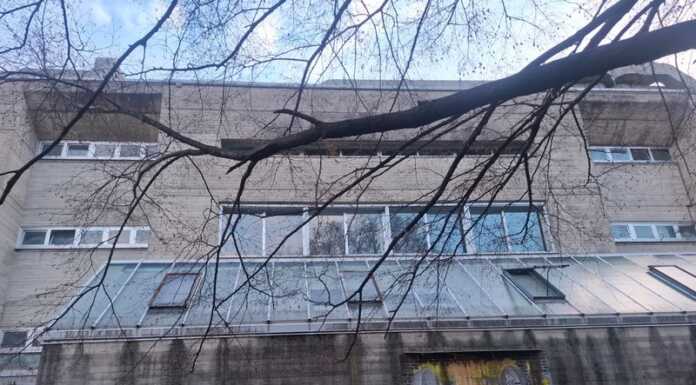 Lecco. Aule fredde al Manzoni, svelata la causa: “Lasciate aperte alcune finestre” liceo manzoni linguistico finestre aperte