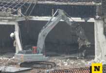 Ex Vellutificio Redaelli, al via la demolizione del grande capannone Demolizione ex vellutificio redaelli rancio gennaio 2026