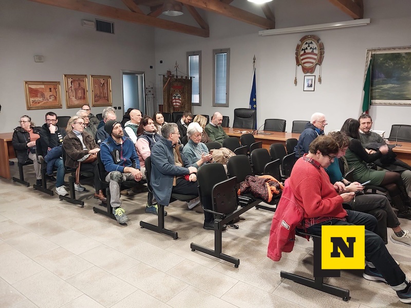 Inaugurazione mezzo auser mandello 2026