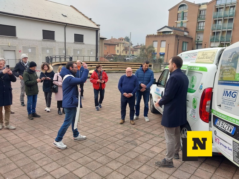 Inaugurazione mezzo auser mandello 2026