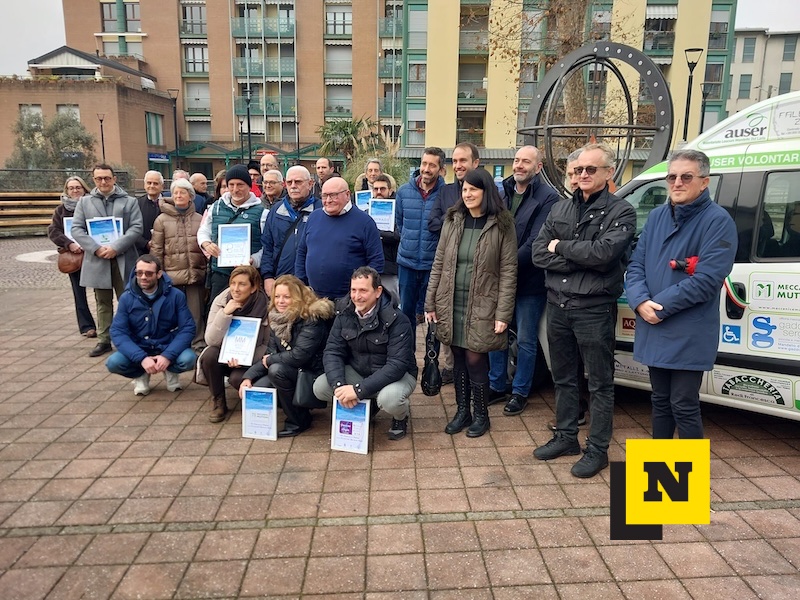 Inaugurazione mezzo auser mandello 2026