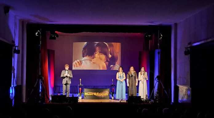 Introbio. Musica e beneficienza: un successo il concerto di “Music & Friends” per sostenere l’oratorio