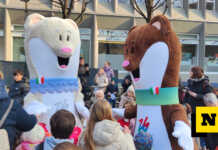 Merate, le mascotte Tino e Milo in piazza. E martedì arriva la fiamma olimpica Tina Milo mascotte Olimpiadi Milano Cortina
