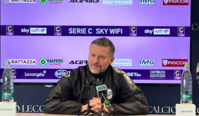 Federico Valente, Calcio Lecco