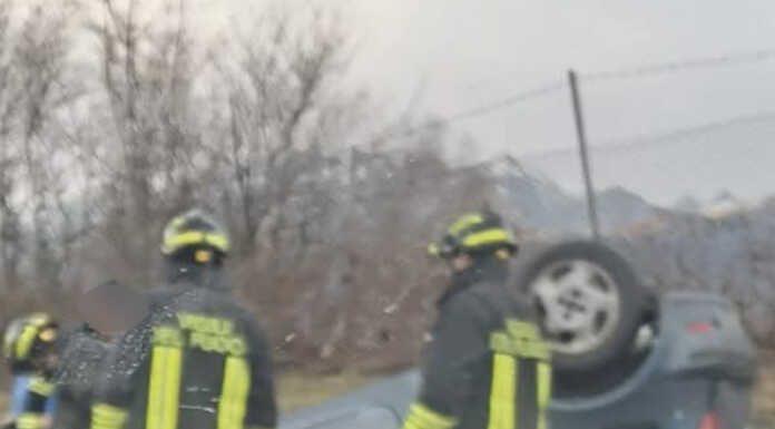 Due incidenti sulla SS36: auto ribalta a Colico e auto fuori strada a Lierna