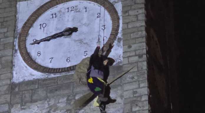 Anche a Ballabio la Befana è scesa dal campanile