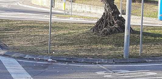 Brivio: esplosi petardi davanti alla chiesa di San Leonardo