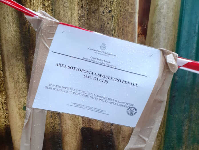 calolzio area sotto sequestro discarica