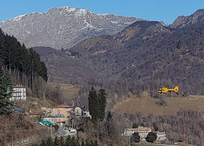 elisoccorso morterone L'elisoccorso giunto a Morterone
