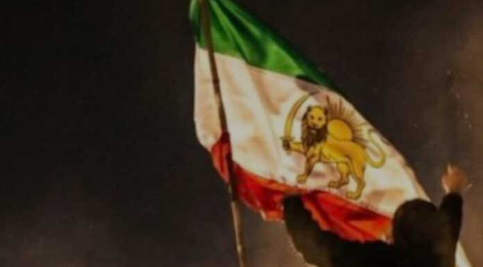 “Scendiamo in piazza per l’Iran”: Azione invita alla mobilitazione del 25 gennaio