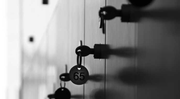 Mandello. Presto lockers per turisti (e non solo) in piazza Garibaldi lockers