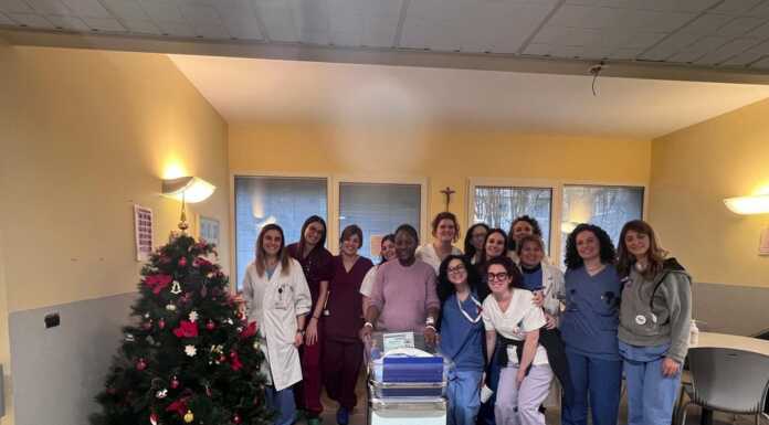 Airuno, il sindaco Lavelli dà il benvenuto al piccolo nuovo concittadino Jeffrej, primo nato del 2026