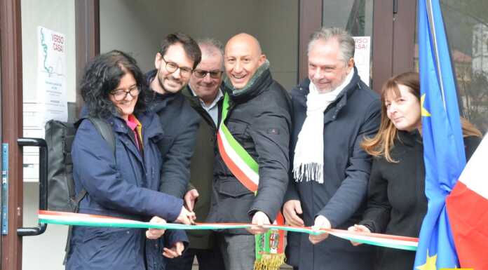 Inaugurati tre appartamenti a Bonacina e uno a Chiuso per mamme sole in difficoltà