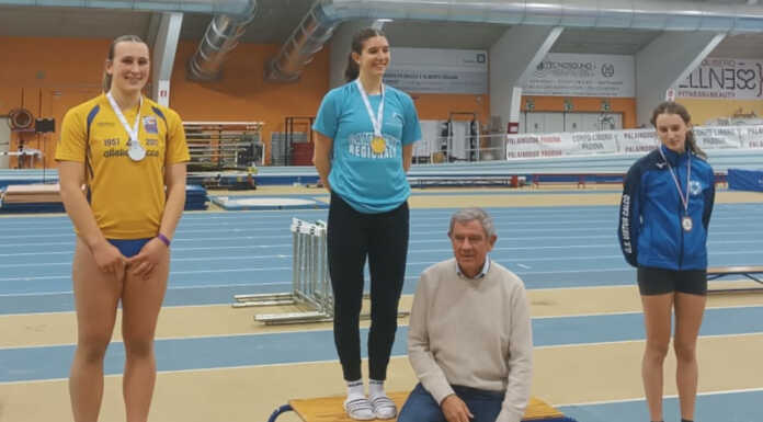 Campionati Italiani Invernali di lanci: Riccardo Asperges vince il peso e il martello