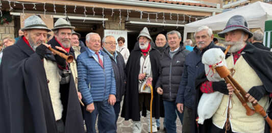 Grazie al Presepe di Angelo Burini raccolti 5.600 euro a favore di Telethon