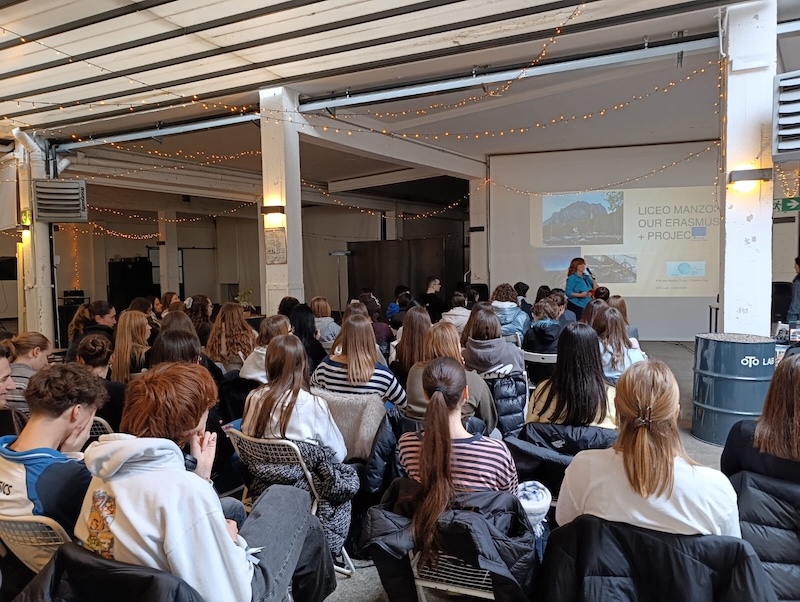 Liceo Manzoni a Oto Lab febbraio 2026