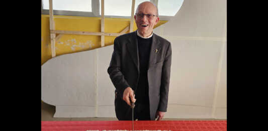 Merate, auguri don Mauro: in 150 per il pranzo di compleanno del prevosto